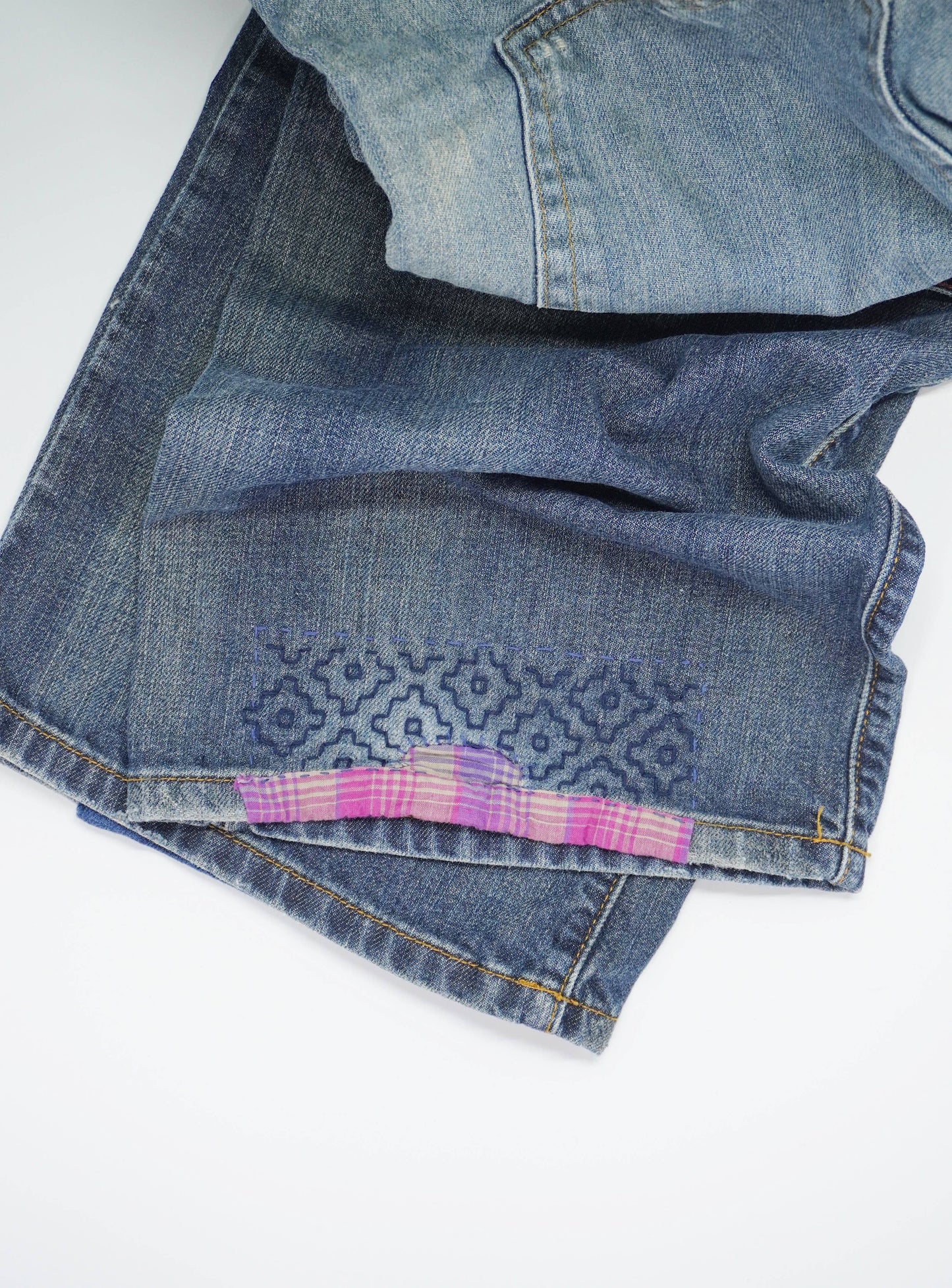 Visible Mending ¼” Grid Full Sheet Stick and Stitch Pattern: NA