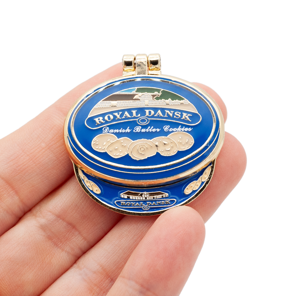 Grandma's Sewing Kit Needle Minder