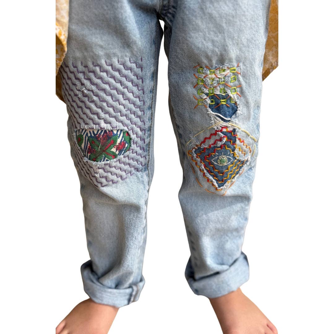 Ojo Mountain Form - Visible Mending Stick and Stitch Embroidery Pattern: Medium