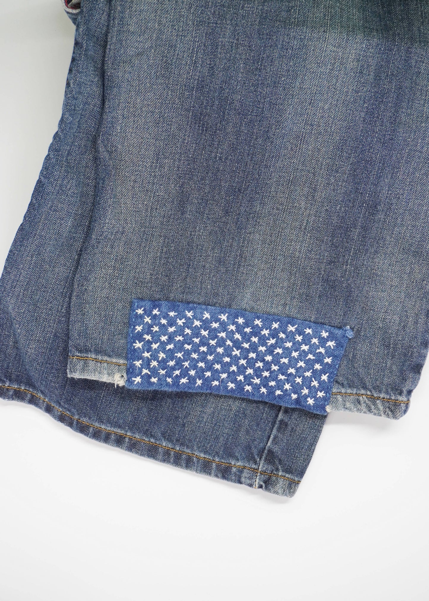 Visible Mending ¼” Grid Full Sheet Stick and Stitch Pattern: NA